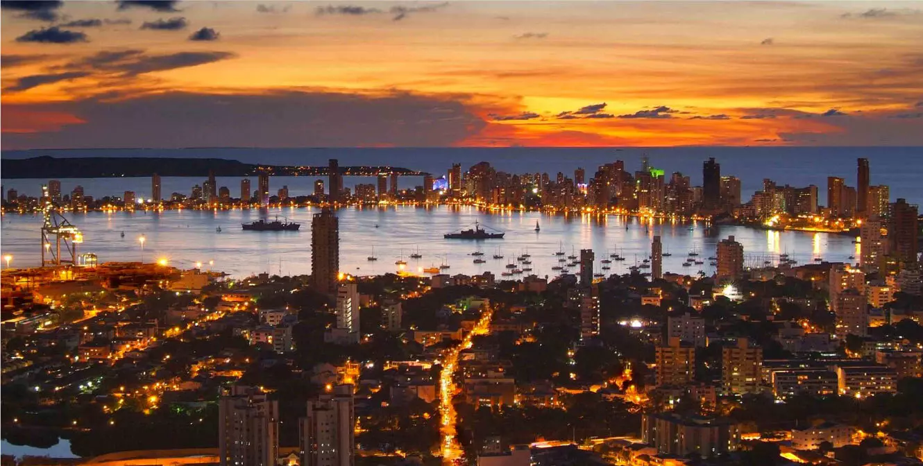 Oficinas corporativas con vistas al mar en Cartagena